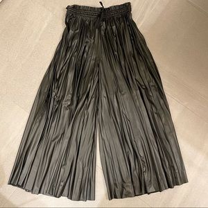 Zara Faux Leather Midi Wide Legged Pleated Pants